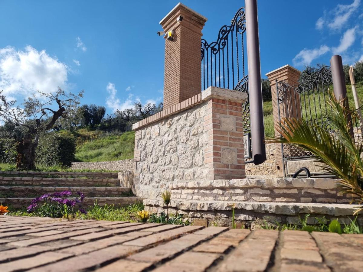 Casale Dei Priori Bed & Breakfast Rocca Massima Exterior photo