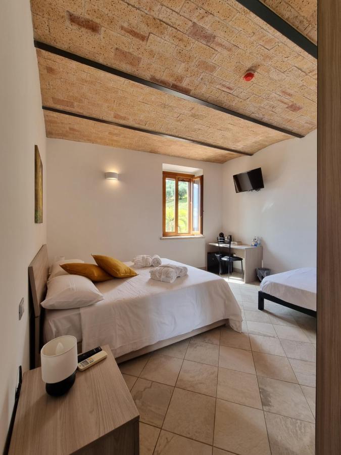 Casale Dei Priori Bed & Breakfast Rocca Massima Exterior photo